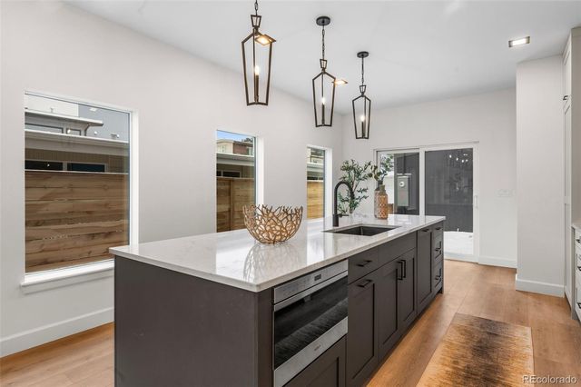 535 Josephine Street, Denver, CO 80206