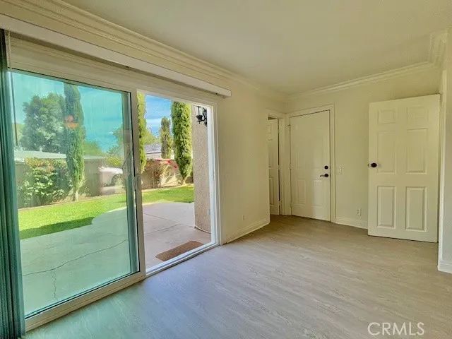 2558 ORANGE Avenue C, Costa Mesa, CA 92627