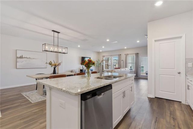 4397 Treadle SW Road, Mableton, GA 30126