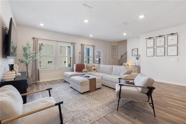 4397 Treadle SW Road, Mableton, GA 30126