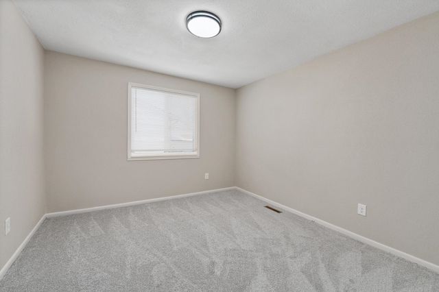 2515 W Sunnybrook St, Wichita, KS 67217