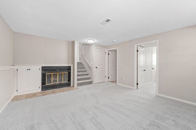 2515 W Sunnybrook St, Wichita, KS 67217