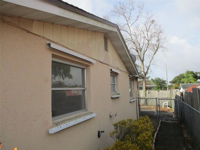 9635 RAINBOW LANE, Port Richey, FL 34668