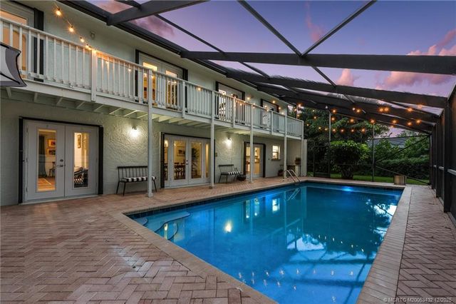 4304 SE Fairway E, Stuart, FL 34997