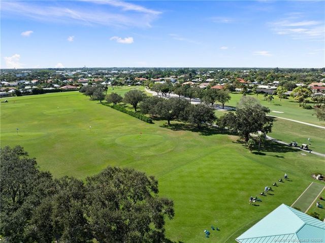 4304 SE Fairway E, Stuart, FL 34997