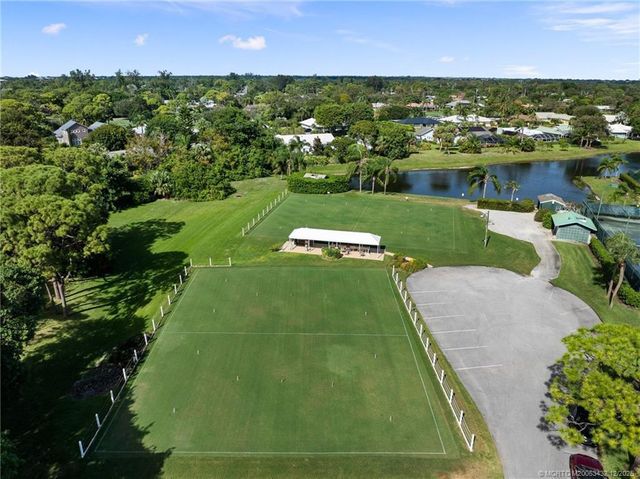 4304 SE Fairway E, Stuart, FL 34997
