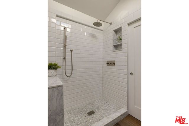 2527 Arthur Street, Los Angeles, CA 90065