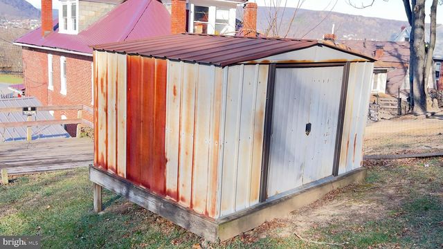 880 MARYLAND AVE, Cumberland, MD 21502