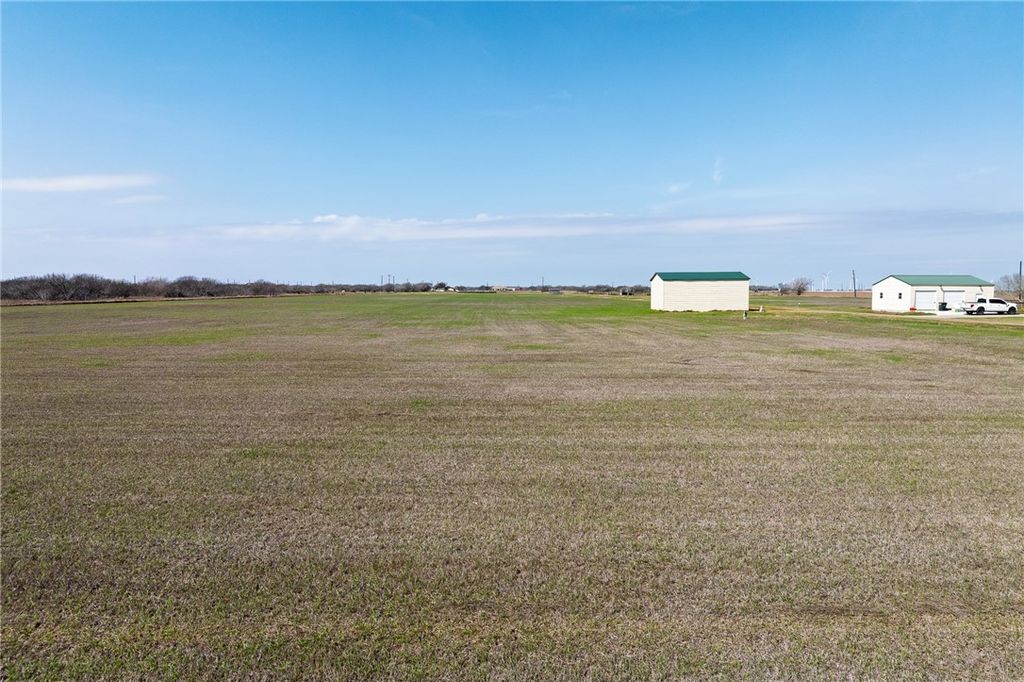 2793 County Road 3161, Taft, TX 78390 — photo 2