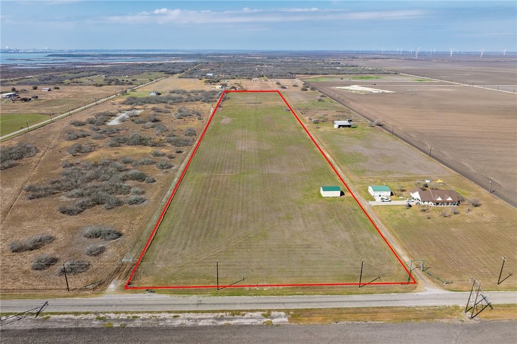 2793 County Road 3161, Taft, TX 78390 — photo 3