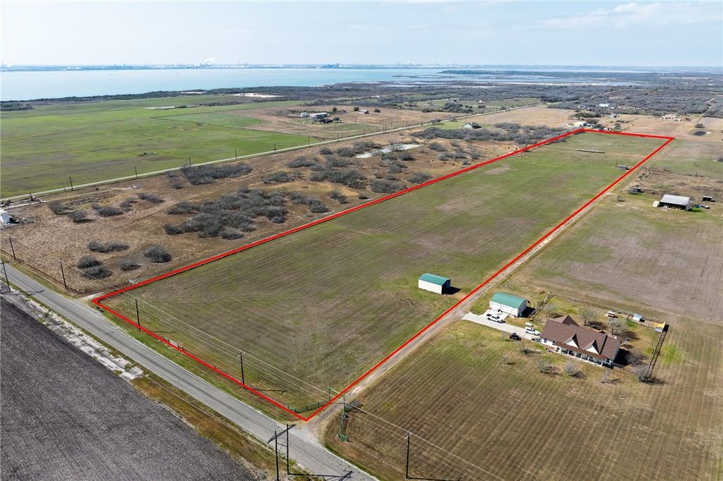2793 County Road 3161, Taft, TX 78390 — photo 4