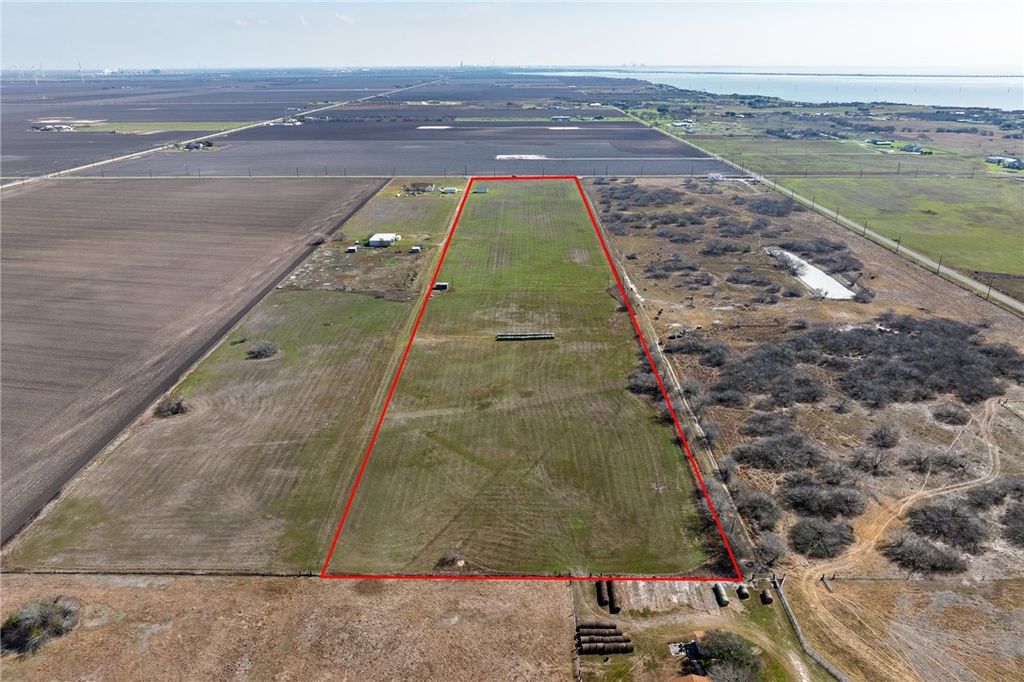 2793 County Road 3161, Taft, TX 78390 — photo 5