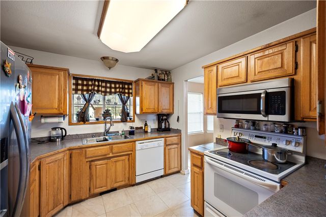 126 RIVERPOINT Road, Clarksville, AR 72830