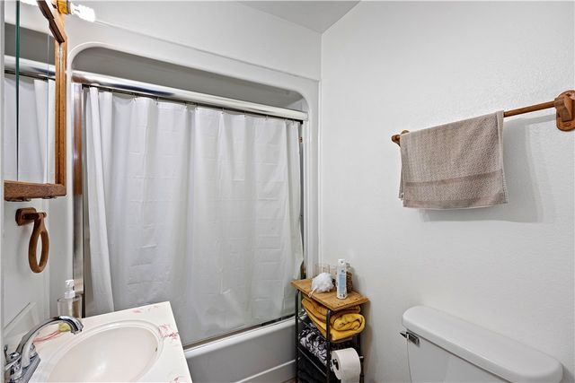 126 RIVERPOINT Road, Clarksville, AR 72830