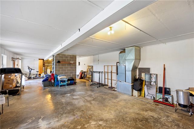 126 RIVERPOINT Road, Clarksville, AR 72830