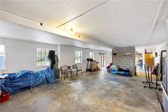 126 RIVERPOINT Road, Clarksville, AR 72830