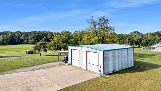 126 RIVERPOINT Road, Clarksville, AR 72830