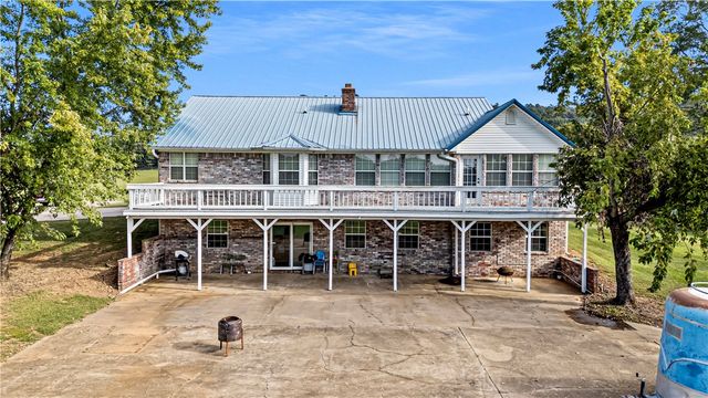 126 RIVERPOINT Road, Clarksville, AR 72830