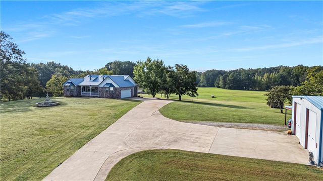 126 RIVERPOINT Road, Clarksville, AR 72830