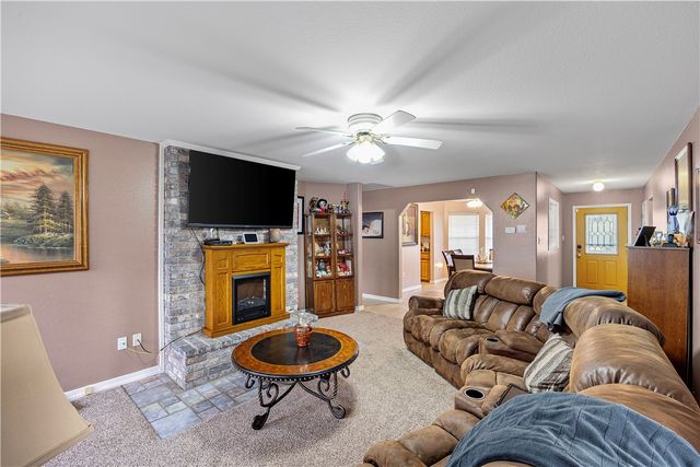 126 RIVERPOINT Road, Clarksville, AR 72830