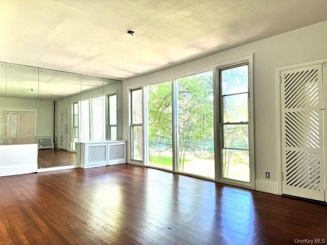 560 Taxter Road, Elmsford, NY 10523