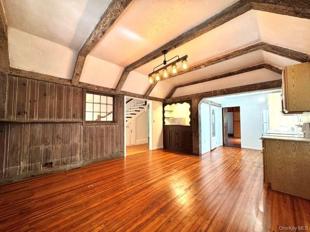 560 Taxter Road, Elmsford, NY 10523