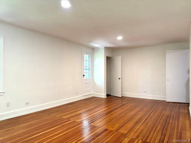 560 Taxter Road, Elmsford, NY 10523