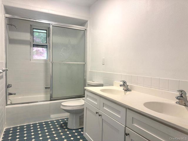 560 Taxter Road, Elmsford, NY 10523