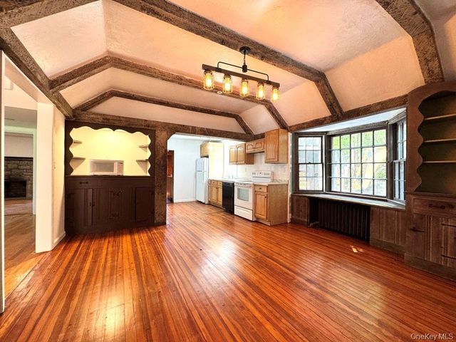 560 Taxter Road, Elmsford, NY 10523