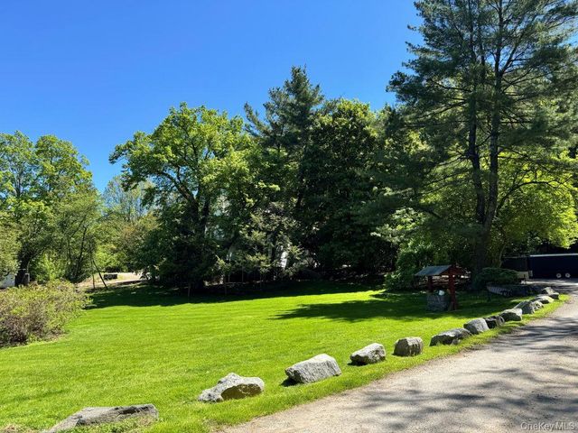 560 Taxter Road, Elmsford, NY 10523