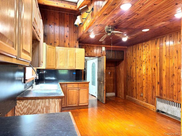 560 Taxter Road, Elmsford, NY 10523