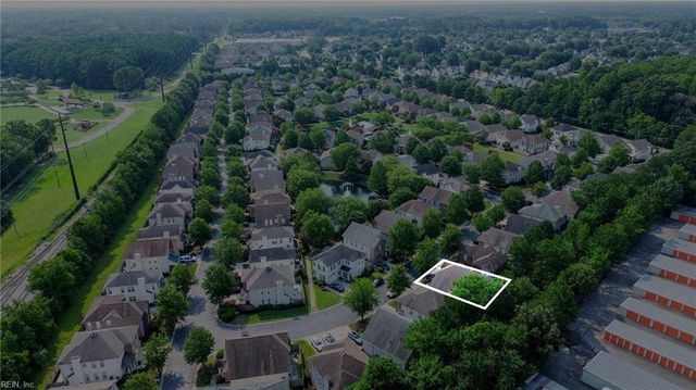 458 Blue Beech WAY, Chesapeake, VA 23320