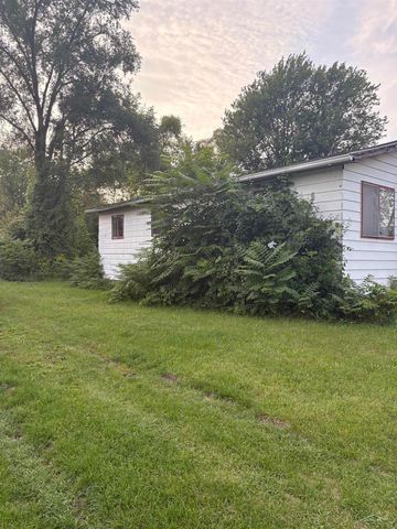 545 S 10th Street, Saginaw, MI 48601