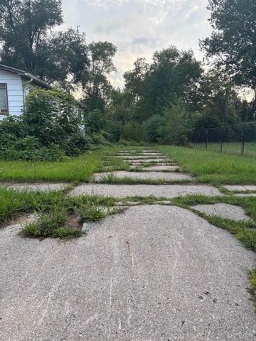 545 S 10th Street, Saginaw, MI 48601