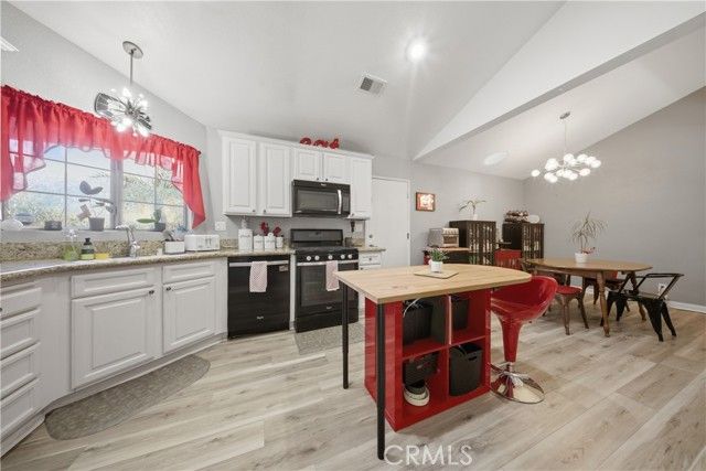 8462 E Amberwood, Anaheim, CA 92808