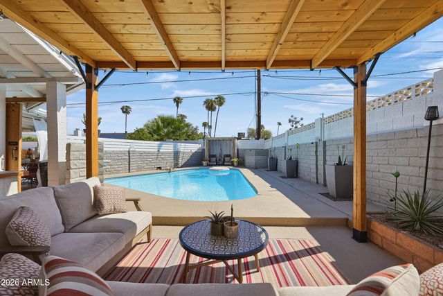 13419 N CANTERBURY Drive, Phoenix, AZ 85023