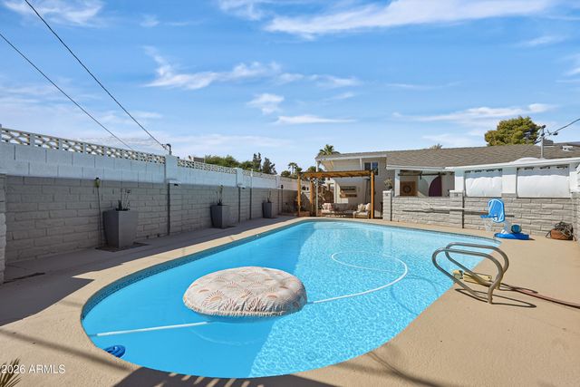13419 N CANTERBURY Drive, Phoenix, AZ 85023