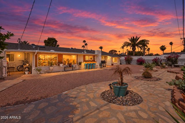13419 N CANTERBURY Drive, Phoenix, AZ 85023