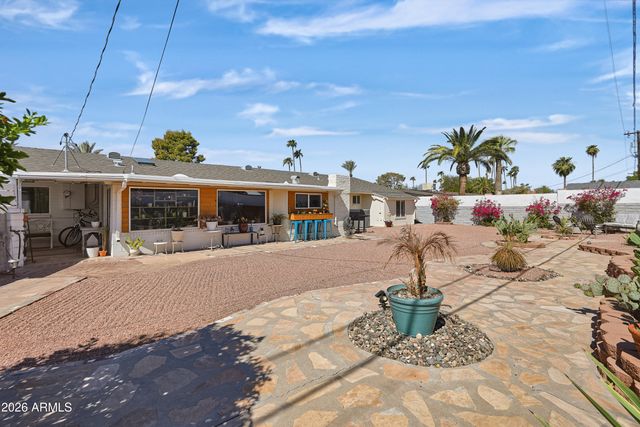 13419 N CANTERBURY Drive, Phoenix, AZ 85023