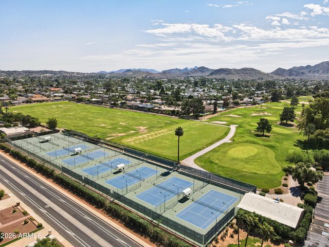 13419 N CANTERBURY Drive, Phoenix, AZ 85023