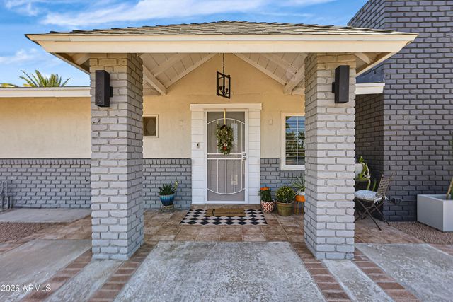 13419 N CANTERBURY Drive, Phoenix, AZ 85023