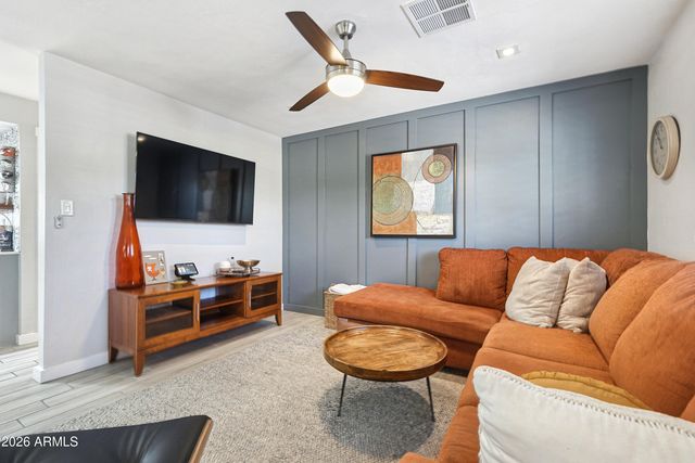 13419 N CANTERBURY Drive, Phoenix, AZ 85023