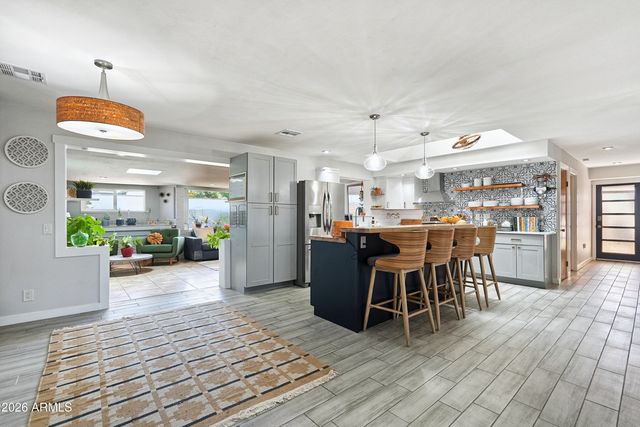 13419 N CANTERBURY Drive, Phoenix, AZ 85023