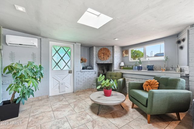 13419 N CANTERBURY Drive, Phoenix, AZ 85023