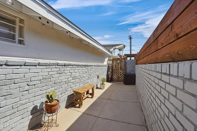 13419 N CANTERBURY Drive, Phoenix, AZ 85023