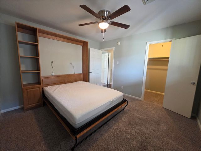 11219 Valley Spring Drive, Houston, TX 77043