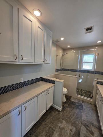 11219 Valley Spring Drive, Houston, TX 77043