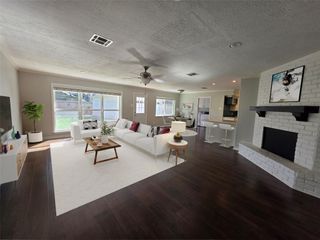 11219 Valley Spring Drive, Houston, TX 77043