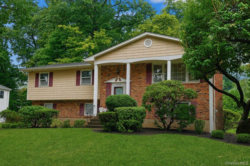 38 York Drive, New City, NY 10956 — photo 3