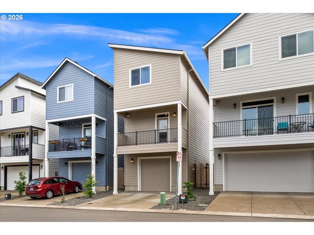 4124 E Labish Ln, Newberg, OR 97132